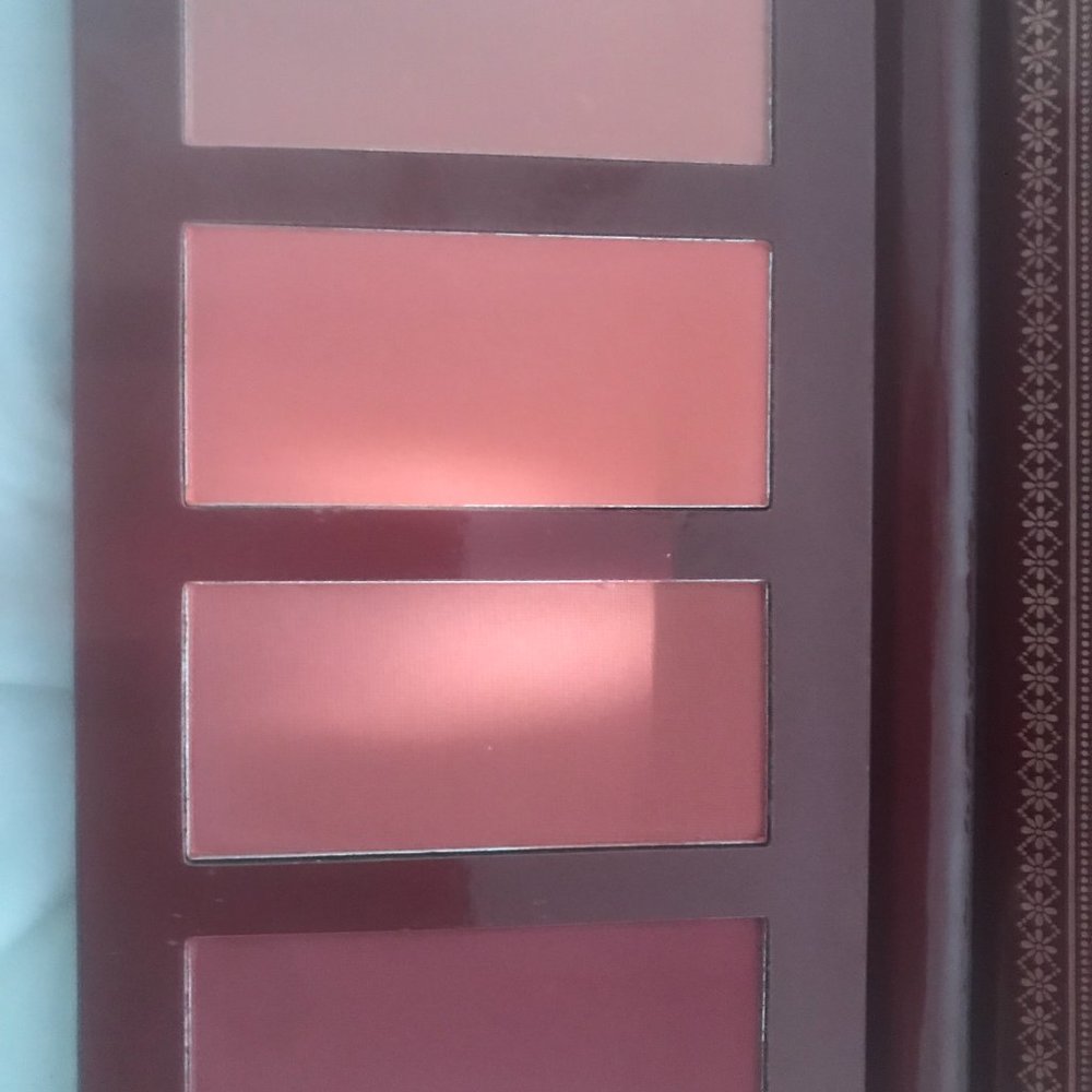 ACE BEAUTE - Picture 6 of 6